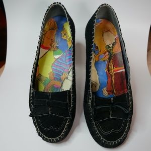 Black shoes, flats,  women's size 7.5 M, Leather